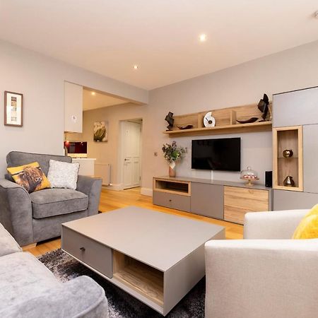 דירות Joivy Splendid Flat Near Edinburgh Castle מראה חיצוני תמונה