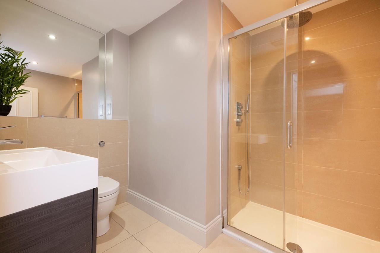 דירות Joivy Splendid Flat Near Edinburgh Castle מראה חיצוני תמונה