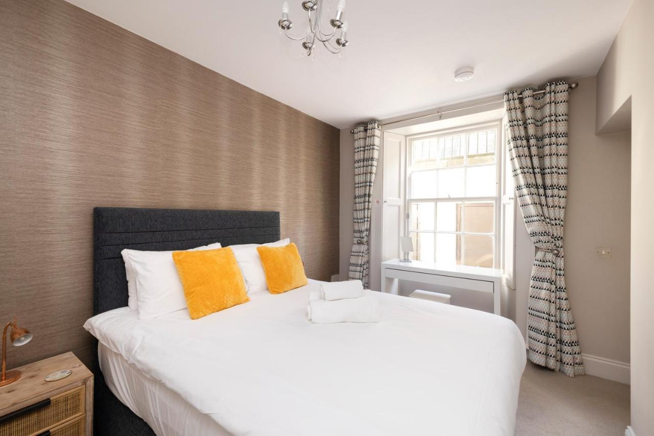 דירות Joivy Splendid Flat Near Edinburgh Castle מראה חיצוני תמונה